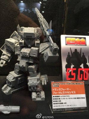 Transformers News: Wonderfest 2015 - Fewture Transformers ES Fort Max, Star Saber Teaser