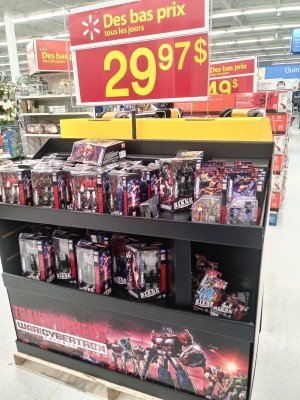 Transformers News: Siege Leader Class Optimus Prime Possibly Leaked by IDW + Specialized Siege Display found in Stores
