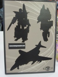 Transformers News: BotCon 2012 Coverage: TFC Toys Next Combiner Project Revealed Superion!