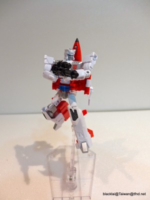 Transformers News: In-Hand Images - Transformers Generations Combiner Wars Firefly