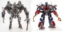 Transformers News: Leader Starscream and Battle Hooks Optimus Prime Released in Australia