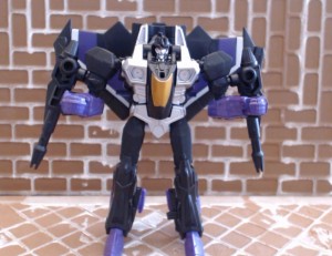Transformers News: Video Review - Transformers Generations Combiner Wars Legends Skywarp