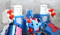Transformers News: Dr. Wu DW-P03 "Iron Will" Packaging and Installed Images
