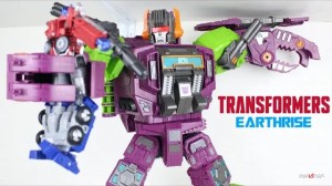 Transformers News: New Video Review of Transformers Earthrise Titan Class Scorponok