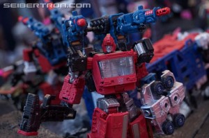 Transformers News: Gallery and Video for Transformers War for Cybertron: Siege Display at #SDCC2018 #HasbroSDCC