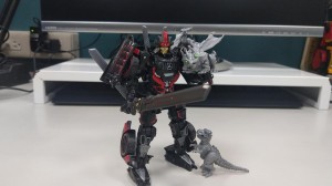 Transformers News: New In-Hand Images - Transformers Studio Series Drift with Baby Dinobots
