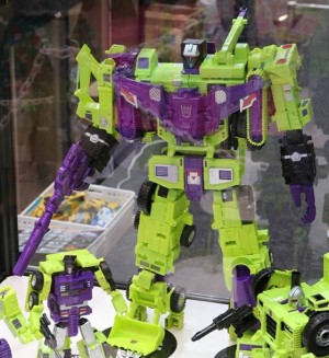 Transformers News: Transformers Unite Warriors UW-04 Devastator Pre-Orders at TFSource