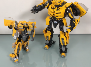 Transformers News: Video Reviews for Transformers Studio Series 01 Bumblebee