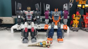 Transformers News: Transformers Power of the Primes San Diego Comic Con Throne of the Primes Pictorial and Video Reviews