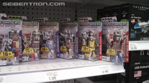 Transformers News: Kre-O Custom Kreons and Construct-Bots Scouts Bumblebee and Thundercracker Found at Retail