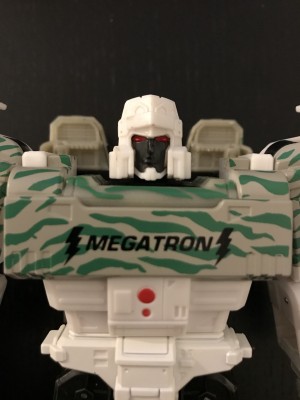 Transformers News: Generations Selects G2 Megatron Photogallery and English Video Review