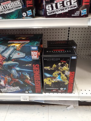 Transformers News: Transformers Exclusives MPM Ratchet and Gigawatt Found in stores in Canada