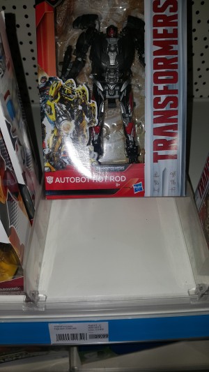 Transformers News: Transformers: The Last Knight Deluxe Class Hot Rod found at Dutch Retail