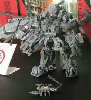 Transformers News: More Images of Transformers Studio Series Leader Blackout and Voyagers Brawl and Megatron