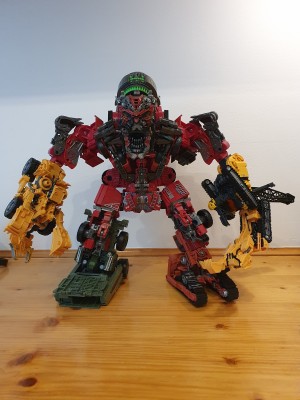 Transformers News: In Hand Photos of Transformers Studio Series Overload and Devastator Fully Combined