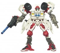 Transformers News: Official Hasbro Images for New and Upcoming Hunt for the Decepticons Deluxes