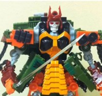 Transformers News: Headrobots Blood the Dark Warrior Video Review