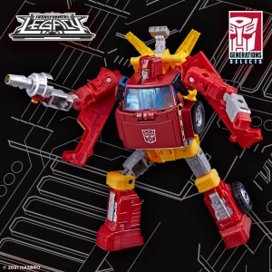 Transformers News: Video Review - Transformers Generations Selects Lift Ticket