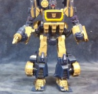 Transformers News: Video Review Of War For Cybertron - Cybertronian Soundwave