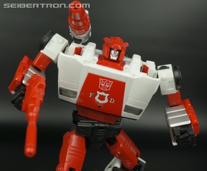 Transformers News: New Galleries: Takara Tomy Transformers Masterpiece MP-14 Red Alert