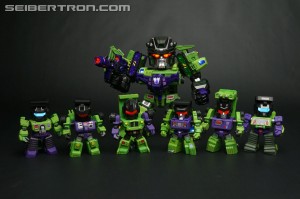 Transformers News: Video Review Kids Logic Transformers MN08 Devastator and TF04 Constructicons