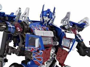 Transformers News: Official Images and Product Description for MPM-4 Movie Masterpiece Optimus Prime