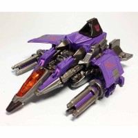 Transformers News: TG-17 Blaster & Steeljaw and TG-18 Skywarp Images