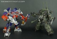 Transformers News: New Galleries: Asia Premium Series ASP02 Brawl and ASP01 Striker Optimus Prime