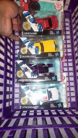 Transformers News: Transformers Robots in Disguise One-Step Changers Sighted at US Retail