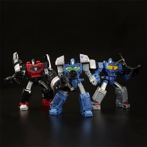 Transformers News: Transformers War for Cybertron Siege Refraktor Reconnaissance Team Was Originally a Hascon Exclusive