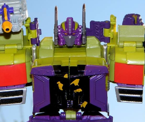Transformers News: Final TFSS 5.0 Figures are Arriving and Mystery Figure Revealed