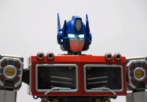 Transformers News: Fewture Ultimetal UM-01 Optimus Prime Voice Box and Armour Video Clips