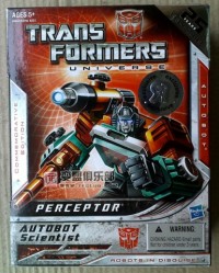 Transformers News: Toys'R'Us Reissue Perceptor In Package Image