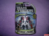 Transformers News: Cyberverse Commander Optimus Prime  Dual Energon Sword Repaint Images