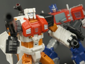 Transformers News: New Galleries: Combiner Wars Voyager Silverbolt and Optimus Prime