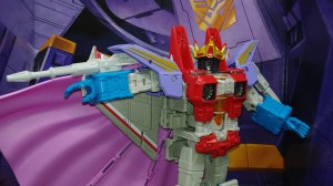 Transformers News: New Video Review of Studio Series 86 Coronation Starscream