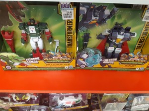 Transformers News: First Look at New Transformers Cyberverse Ultra Ramjet