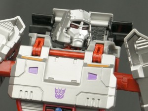 Transformers News: New Gallery: Combiner Wars Leader Class Megatron