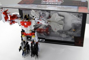 Transformers News: TakaraTomy Transformers Unite Warriors: UW-01 Superion In Box
