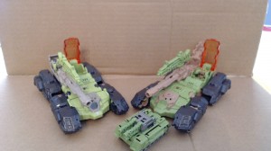Transformers News: Comparison - Takara Tomy Transformers Legends vs Titans Return Hardhead