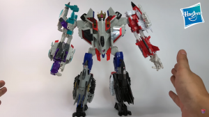 Transformers News: Video Review of Transformers Power of the Primes Voyager Starscream