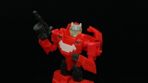 Transformers News: New Video Review of Transformers Cyberverse Warrior Class Dead End