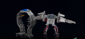 Transformers News: 360 View of Studio Series Dark of the Moon Leader Optimus Prime