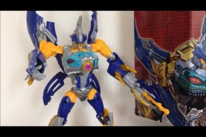 Transformers News: Video Review of Generations Voyager Sky-Byte