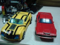Transformers News: Transformers Prime Deluxe Bumblebee and Cliffjumper In-Hand