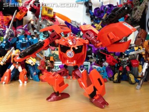 Transformers News: Video Review for Transformers: Robots In Disguise Warrior Bisk