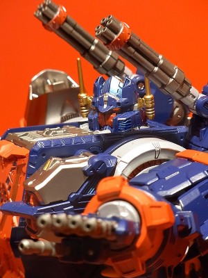 Transformers News: TakaraTomy Diaclone Reboot DA-14 Big Powered GV and More