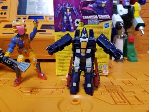 Transformers News: In  Hand Images of Transformers Cyberverse Ramjet