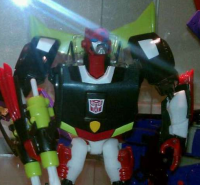 Transformers News: Images of Botcon 2011 Exclusives and Souvenir figures - Toxitron, AM Thundercracker, SG Galvatron, G2 Sideswipe and Autotroopers!