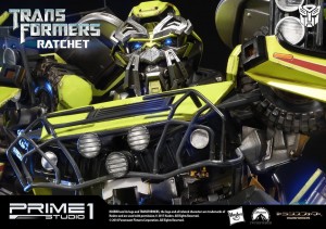 Transformers News: Prime 1 Studios Movie Ratchet Fully Revealed